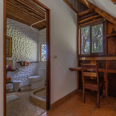 Hotel Entre Dos Aguas